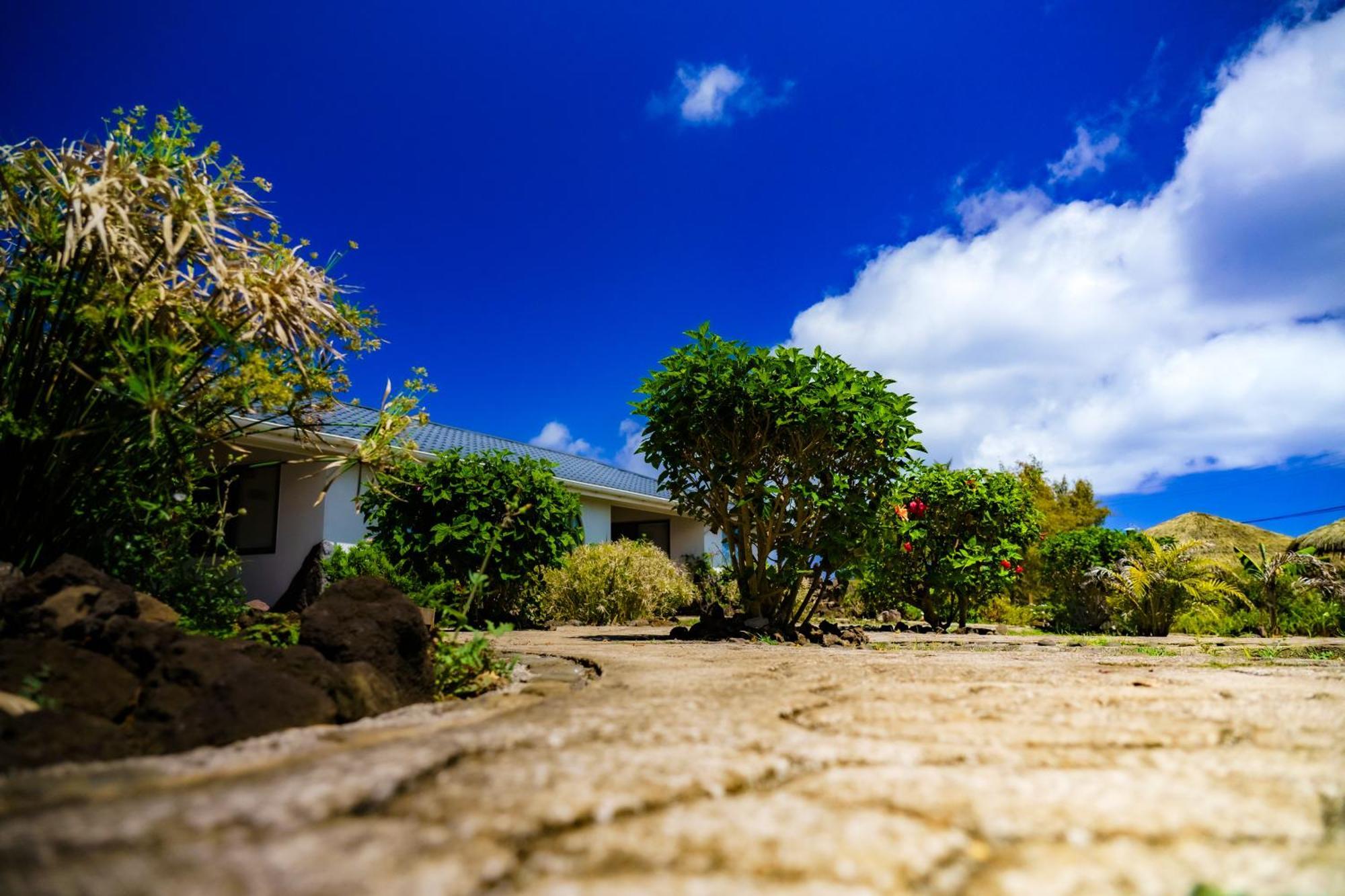 Matariki Sunset Apart Hotel Hanga Roa Ngoại thất bức ảnh