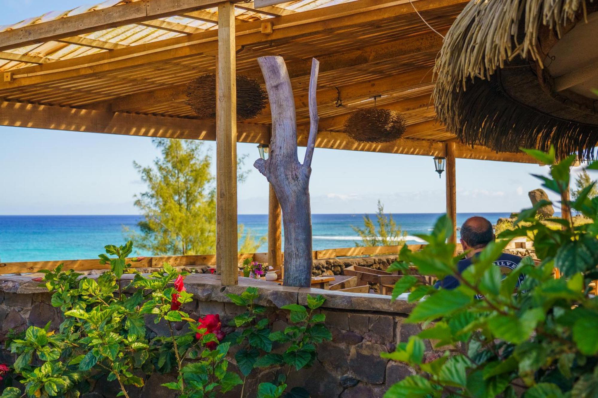 Matariki Sunset Apart Hotel Hanga Roa Ngoại thất bức ảnh